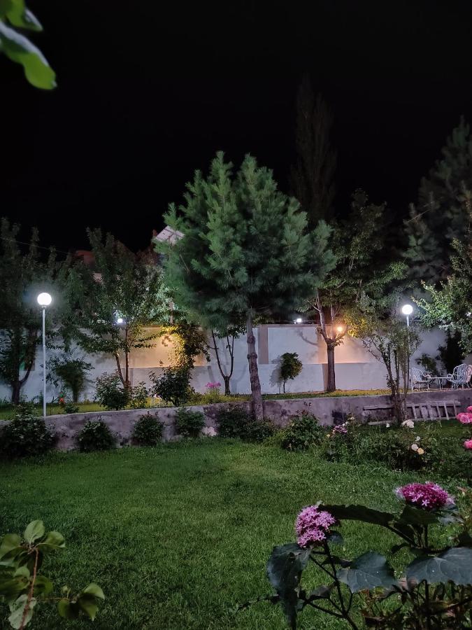 Taaj Residence Skardu Exterior foto
